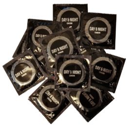 DAY AND NIGHT CONDOMS 100 UNITS